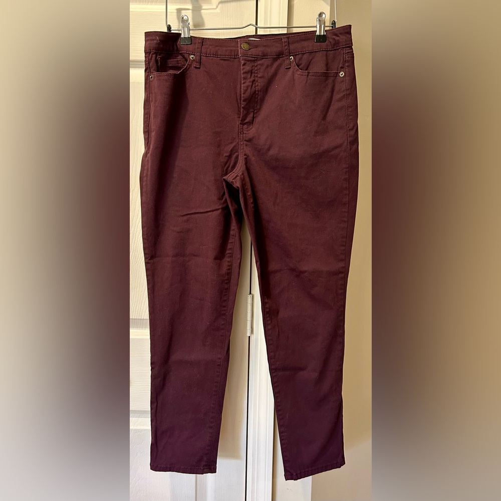 Jessica Simpson Women's Burgundy High Rise Skinny Ankle Pants NWOT